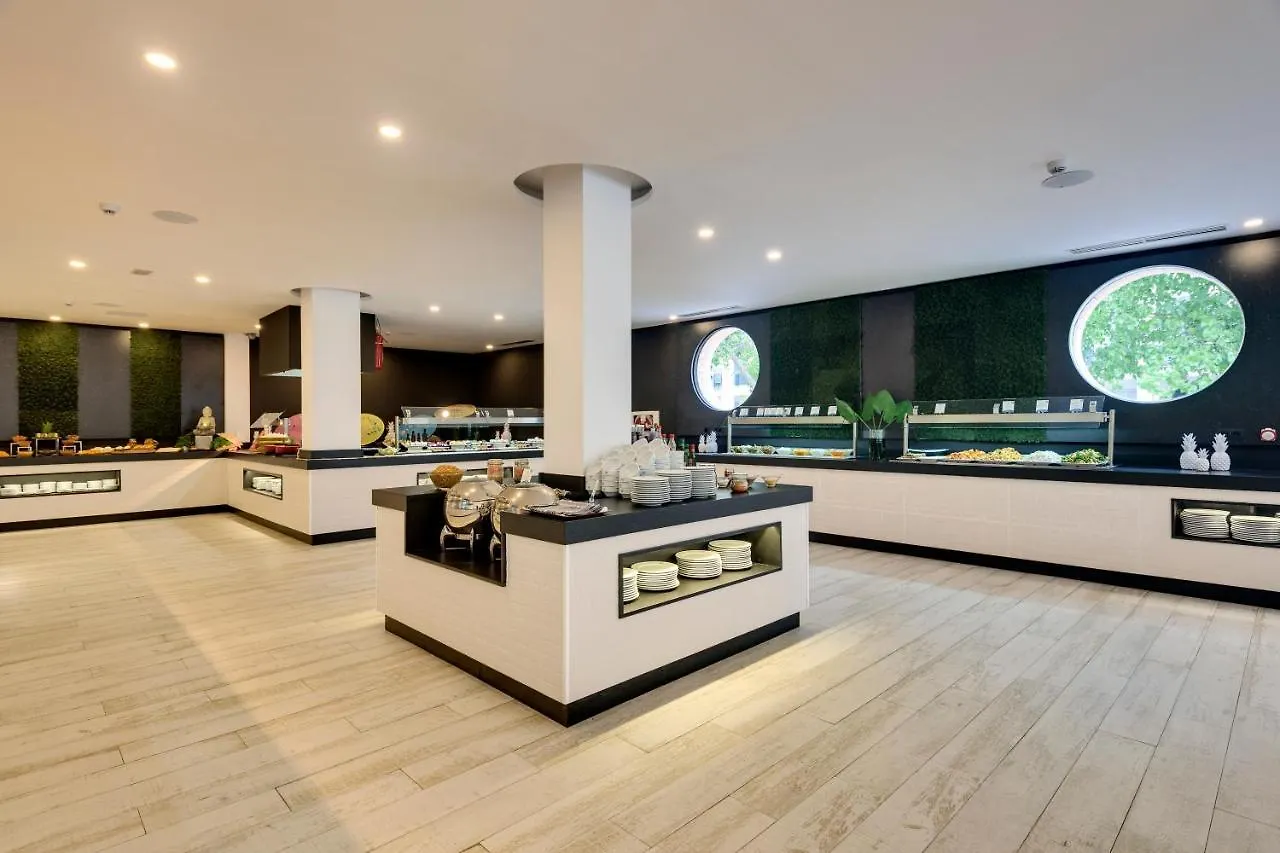 Playa Garden Selection Hotel & Spa Playa de Muro  Aparthotel