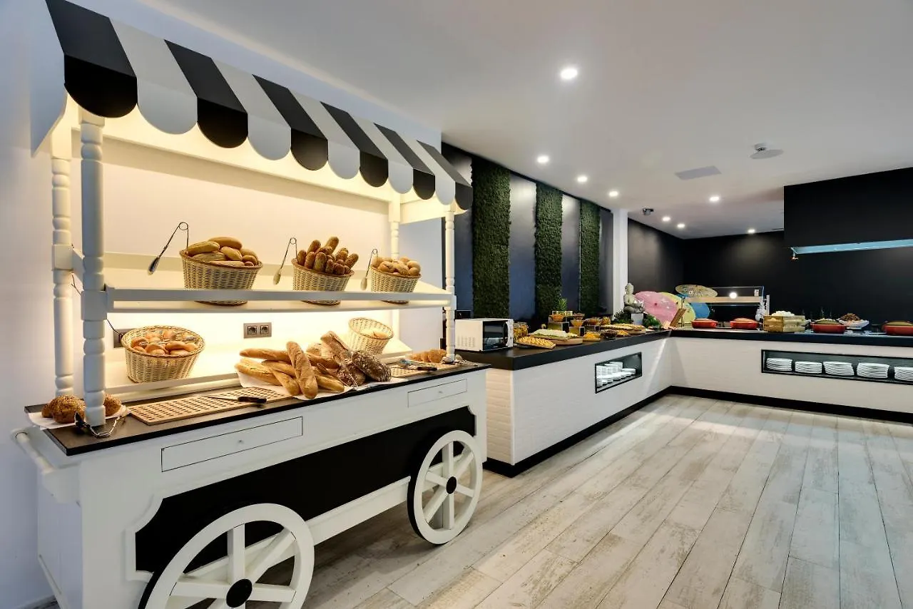Aparthotel Playa Garden Selection Hotel & Spa Playa de Muro